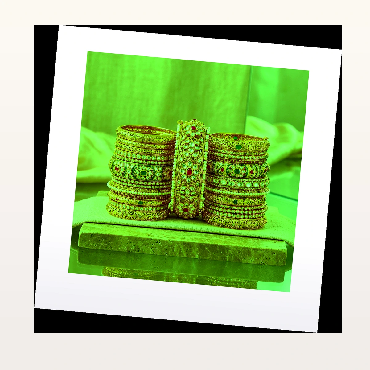 Emerald Green Dulhan Stack - 45° Angle View